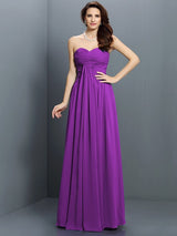 Gorgeous Sweetheart Pleats Sleeveless Long Satin Bridesmaid Dresses-Ballbella