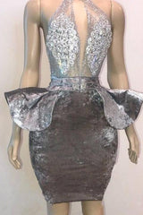 Halter Keyhole Neckline Appliques Short Prom Dresses-Ballbella