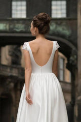 High neck White Knee-length Short Homecoming Dress for summer time-Ballbella