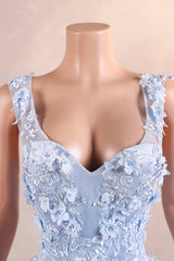 Light Blue Staps Lace Appliques Sleeveless Ball Gown Tulle Prom Dresses-Ballbella