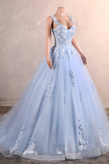 Light Blue Staps Lace Appliques Sleeveless Ball Gown Tulle Prom Dresses-Ballbella