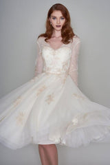 Long Sleevess V neck Ivory Short Lace Summer Wedding Dress-Ballbella