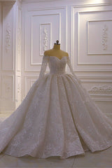 Luxurious Ball Gown Long Sleevess 3D Lace Sweetheart Long Wedding Dresses-Ballbella