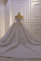 Luxurious Ball Gown Long Sleevess 3D Lace Sweetheart Long Wedding Dresses-Ballbella