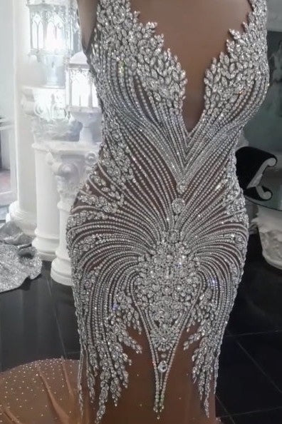 Luxurious Crystals Mermaid Wedding Dresses V Neck Backless Champagne Bridal Gowns Luxurious Crystals Mermaid Wedding Dresses V Neck Backless Champagne Bridal Gowns