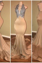 Luxurious Halter Sleeveless Lace Applique Mermaid Prom Dresses-Ballbella