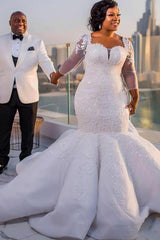 Luxurious Mermaid Lace Wedding Dresses Chapel Train Long Sleevess Appliques Bridal Gowms-Ballbella