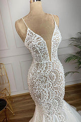 Luxurious Spaghetti Strap Plugging V neck White Sleeveless Mermaid Hollow Wedding Dress-Ballbella