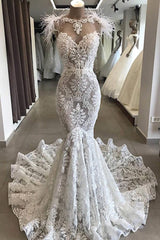 Luxurious White Hollow Sweetheart Open Back Lace Long Wedding Dress with Fur Neckline-Ballbella