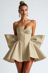 Luxury Satin Sweetheart Homecoming Dresses Strapless Sleeveless With Bowknot Pleats-Ballbella
