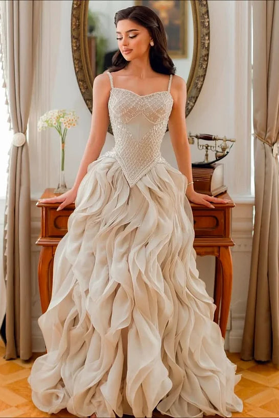 a line sweetheart organza wedding dress Organza A-line Wedding Dress Romilda 6 US (38 EU) / Off-white
