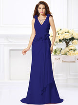 Mermaid Gorgeous V-neck Hand-Made Flower Sleeveless Long Chiffon Bridesmaid Dresses-Ballbella