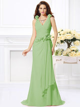 Mermaid Gorgeous V-neck Hand-Made Flower Sleeveless Long Chiffon Bridesmaid Dresses-Ballbella