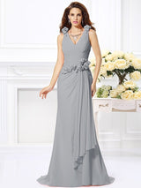 Mermaid Gorgeous V-neck Hand-Made Flower Sleeveless Long Chiffon Bridesmaid Dresses-Ballbella