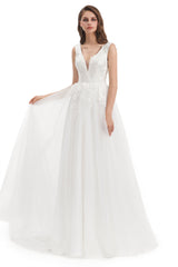 Mermaid V-neck Floor-length Sleeveless Backless Appliques Lace Wedding Dress-Ballbella