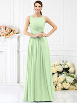 Modern Bateau Pleats Sleeveless Long Chiffon Bridesmaid Dresses-Ballbella