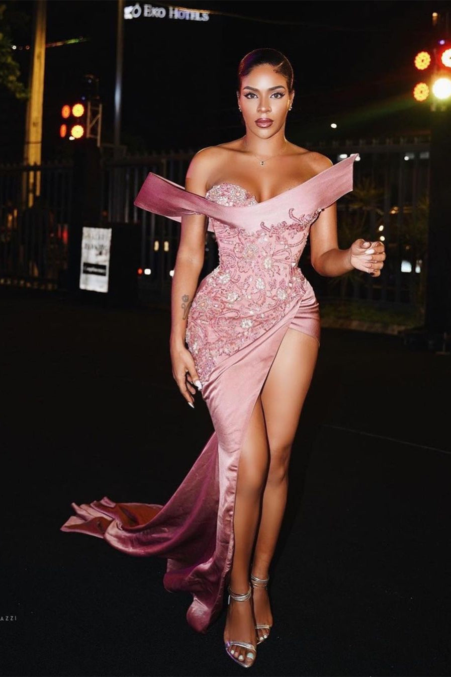 Modern Long Pink Mermaid Fashion Beading Sleeveless Prom Dress With Slit