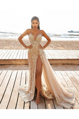 Modern Spaghetti Side Split Tulle Beach Wedding Dress-Ballbella