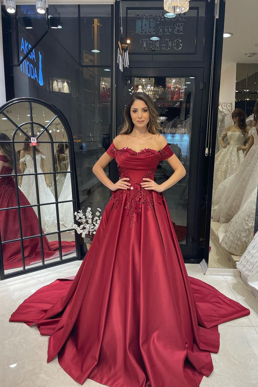 sweetheart off the shoulder wedding dress Elegant Off Shoulder Sweetheart Neckline Wedding Dress