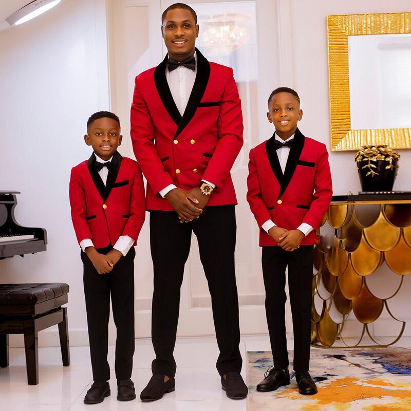 New in Red Double Breasted Best Fitted Wedding Suits with Black Lapel New in Red Double Breasted Best Fitted Wedding Suits with Black Lapel