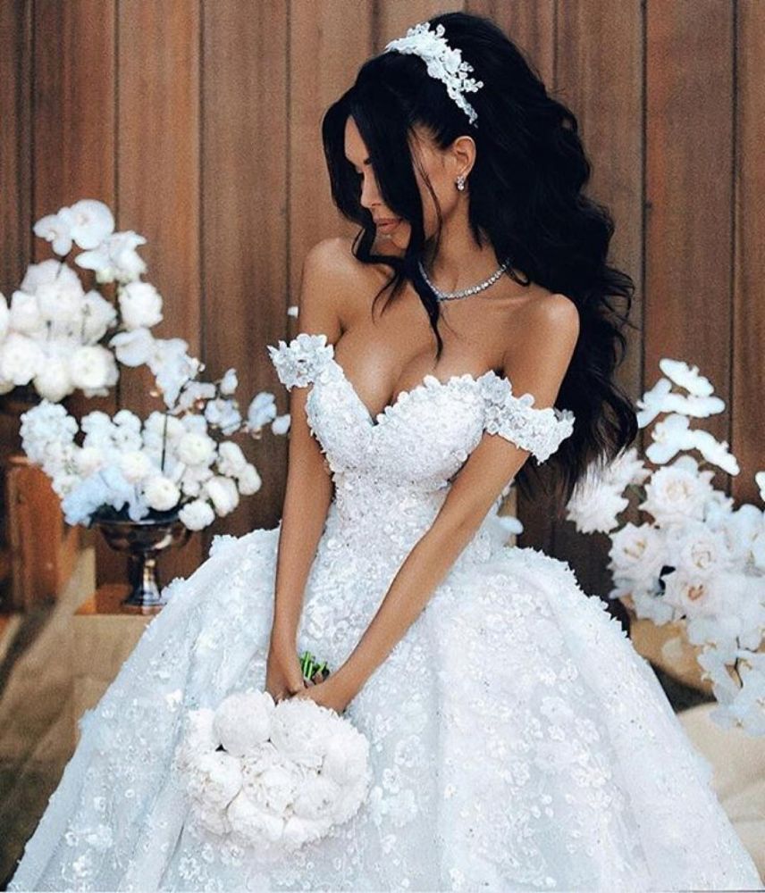 Off Shoulder Princess Big Ballgown Wedding Dress With Sequins, Lace  Applique, And Tulle Plus Size Bridal Gresses From Verycute, $63.42