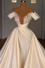 Off the Shoulder Sequined Fur Satin Wedding Party Gown Sleeveless/Long Sleevess styles-Ballbella