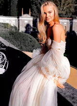 Pink Romantic Long Sleeves Off-The-Shoulder Wedding Dresses Lace-Ballbella