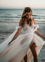 Pleated Tulle Off-The-Shoulder Chic A-line Wedding Dresses Split Front for the Summer Beach-Ballbella