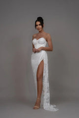 Pretty White Sweetheart Strapless Sleeveless Lace Prom Dresses Mermaid With High Split-Ballbella