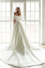 Retro White Wedding Dress With Train Satin Off The Shoulder Pleated Mermaid Bridal Gowns-Ballbella