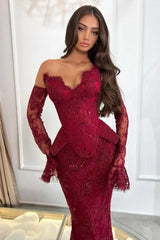 Romantic Burgundy Strapless V-Neck Lace Prom Dresses Mermaid Sheath With Gloves-Ballbella