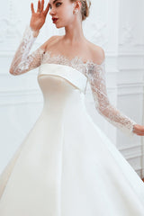 Romantic Lace Long Sleevess Princess Satin Wedding Dress-Ballbella