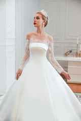 Romantic Lace Long Sleevess Princess Satin Wedding Dress-Ballbella