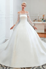 Romantic Lace Long Sleevess Princess Satin Wedding Dress-Ballbella