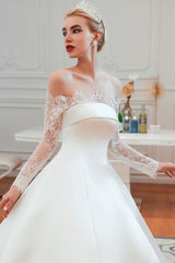 Romantic Lace Long Sleevess Princess Satin Wedding Dress-Ballbella