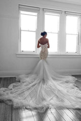 Romantic Sweetheart Lace White Sheer Wedding Dress Mermaid Bridal Gown-Ballbella