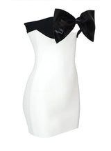 Sheath Strapless Sleeveless Short/Mini Homecoming Dresses With Bow(s)-Ballbella