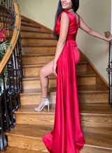 Sheath/Column V-Neck Sleeveless Short/Mini Satin Homecoming Dresses-Ballbella