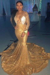 Sparkling Appliques Fit and Flare Prom Dresses Alluring Chic V-neck Gold Long Sleeves Evening Gowns-Ballbella