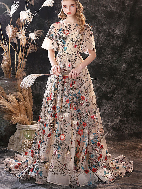 Stunning Evening Dress A-Line Jewel Neck Lace With Train Lace Social Party Dresses Stunning Evening Dress A-Line Jewel Neck Lace With Train Lace Social Party Dresses