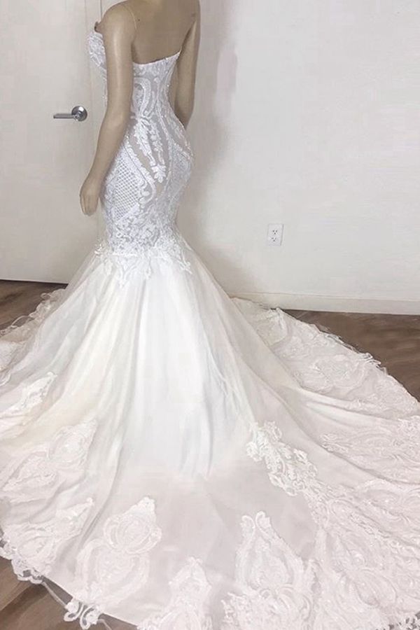 Stunning Strapless Mermaid White Beach Wedding Dress Modern Low