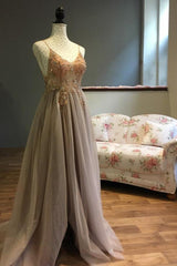 Sweetheart Crystal Prom Dresses Straps Spaghetti Tulle Evening Gown Split Side-Ballbella