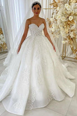 Sweetheart Princess A line Bridal Gowns Garden Lace Appliques Dress for Bride-Ballbella
