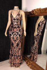 Trendy Sequins Appliques V-neck Spaghetti Long Mermaid Prom Gowns-Ballbella