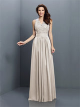 V-Neck Elegant Applique Sleeveless Long Chiffon Bridesmaid Dresses-Ballbella