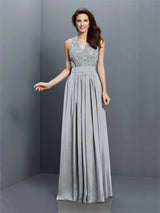 V-Neck Elegant Applique Sleeveless Long Chiffon Bridesmaid Dresses-Ballbella