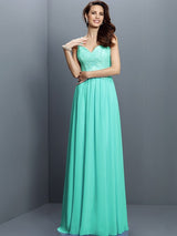 V-Neck Elegant Lace Sleeveless Long Chiffon Bridesmaid Dresses-Ballbella
