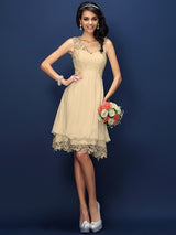 V-Neck Elegant Lace Sleeveless Short Bridesmaid Dresses-Ballbella