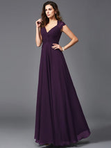 V-Neck Elegant Sleeveless Long Chiffon Bridesmaid dresses-Ballbella