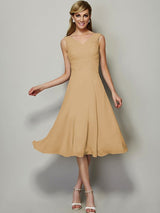 V-Neck Elegant Sleeveless Pleats Short Chiffon Bridesmaid Dresses-Ballbella